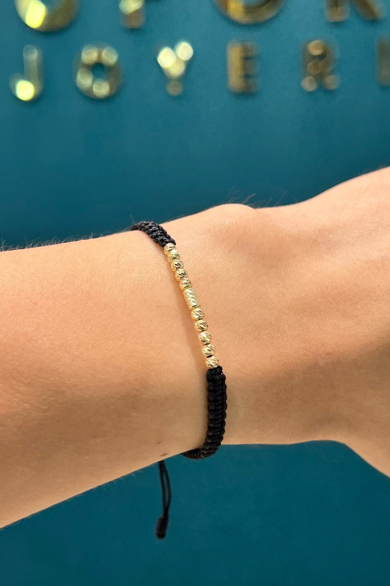 MANILLA TEJIDA / 0.6 GR