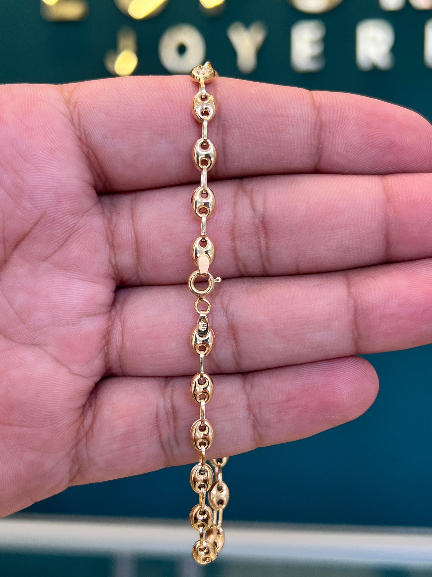 Pulso Gucci -Oro nacional / 21 cm - 3.5 gr