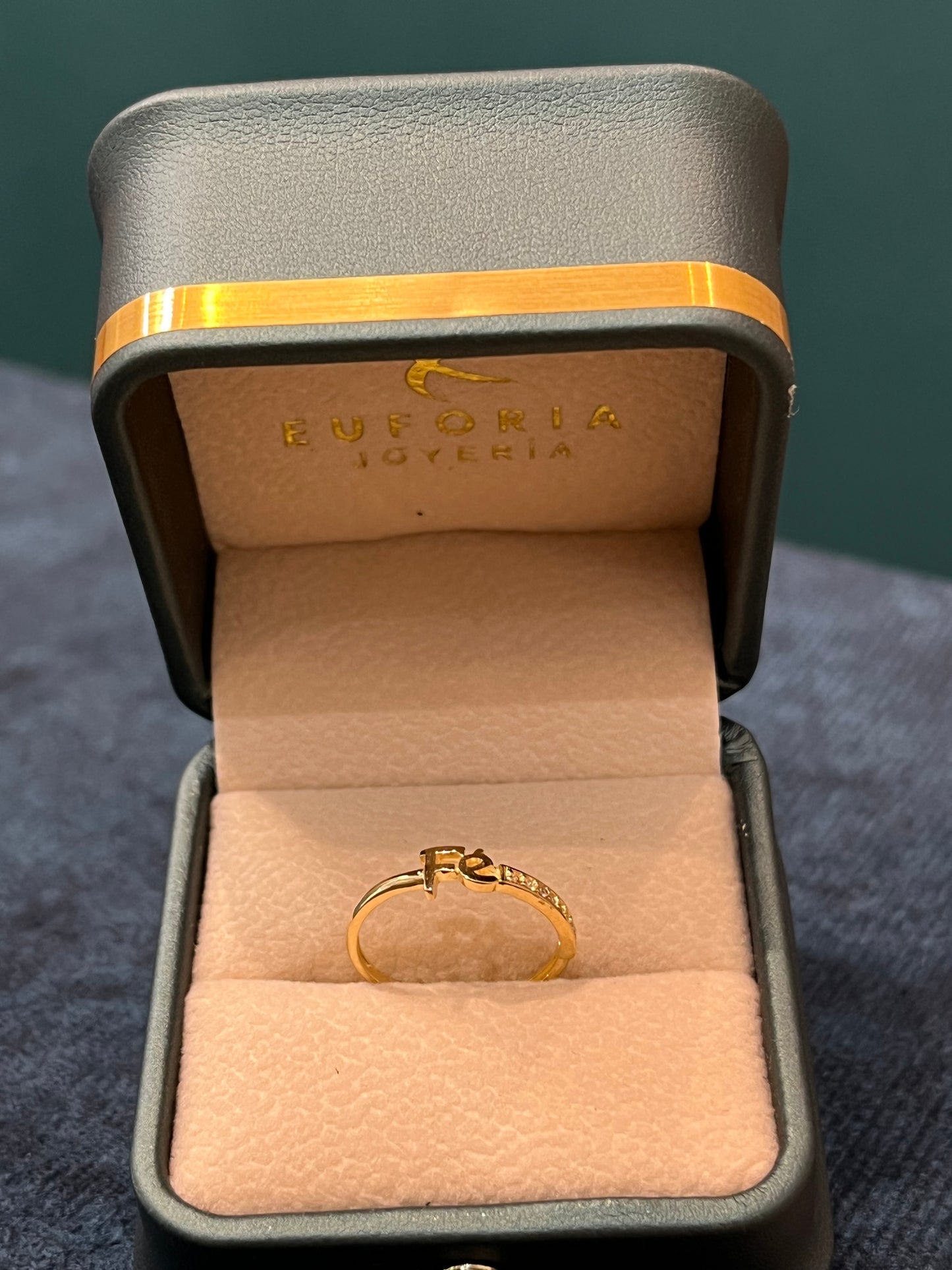 Anillo fe / TALLA 6½ / 1.7 GR / ORO NACIONAL