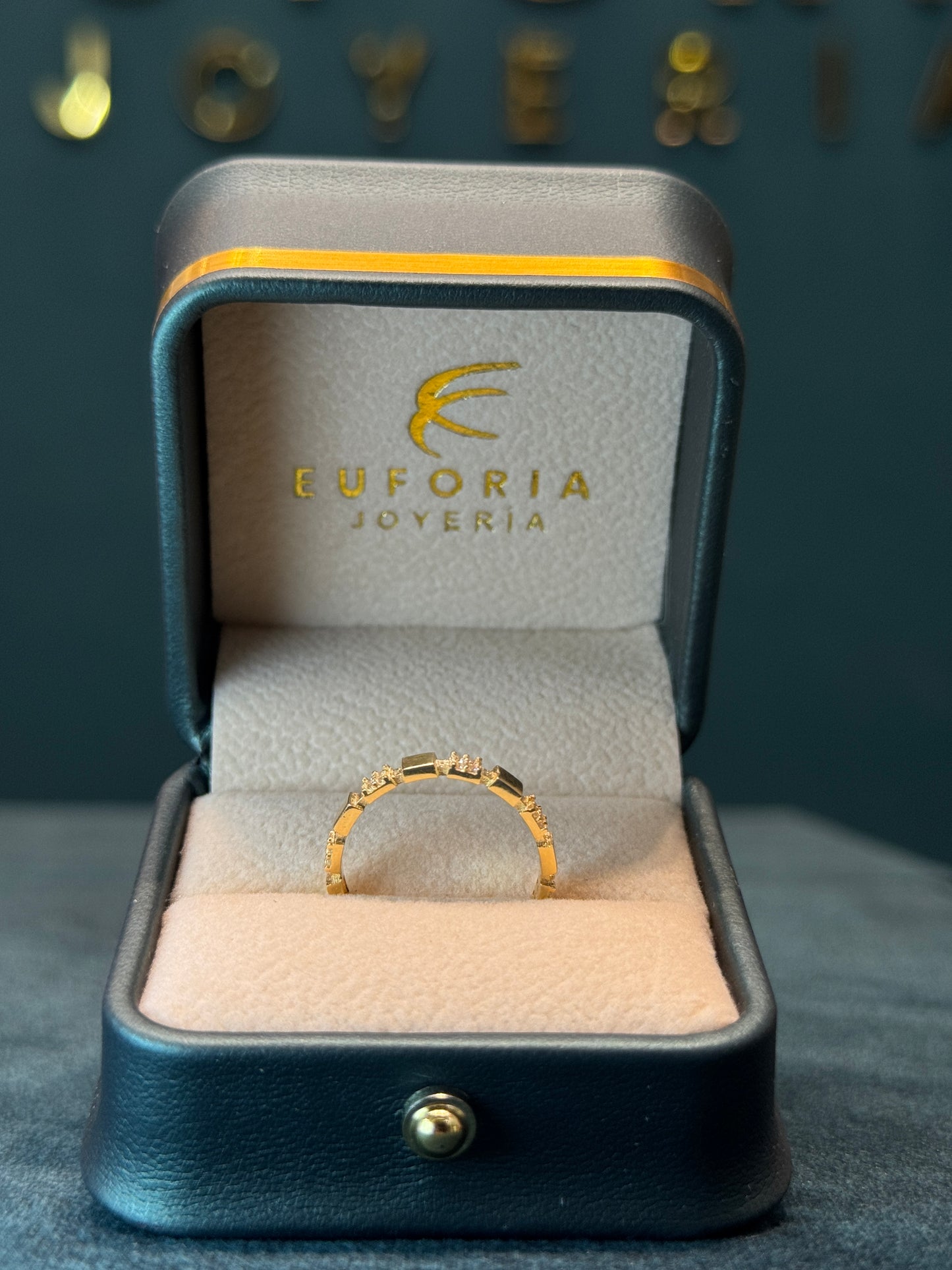 anillo dama churumbela / talla 7¼ / 1.9 gr / ORO NACIONAL