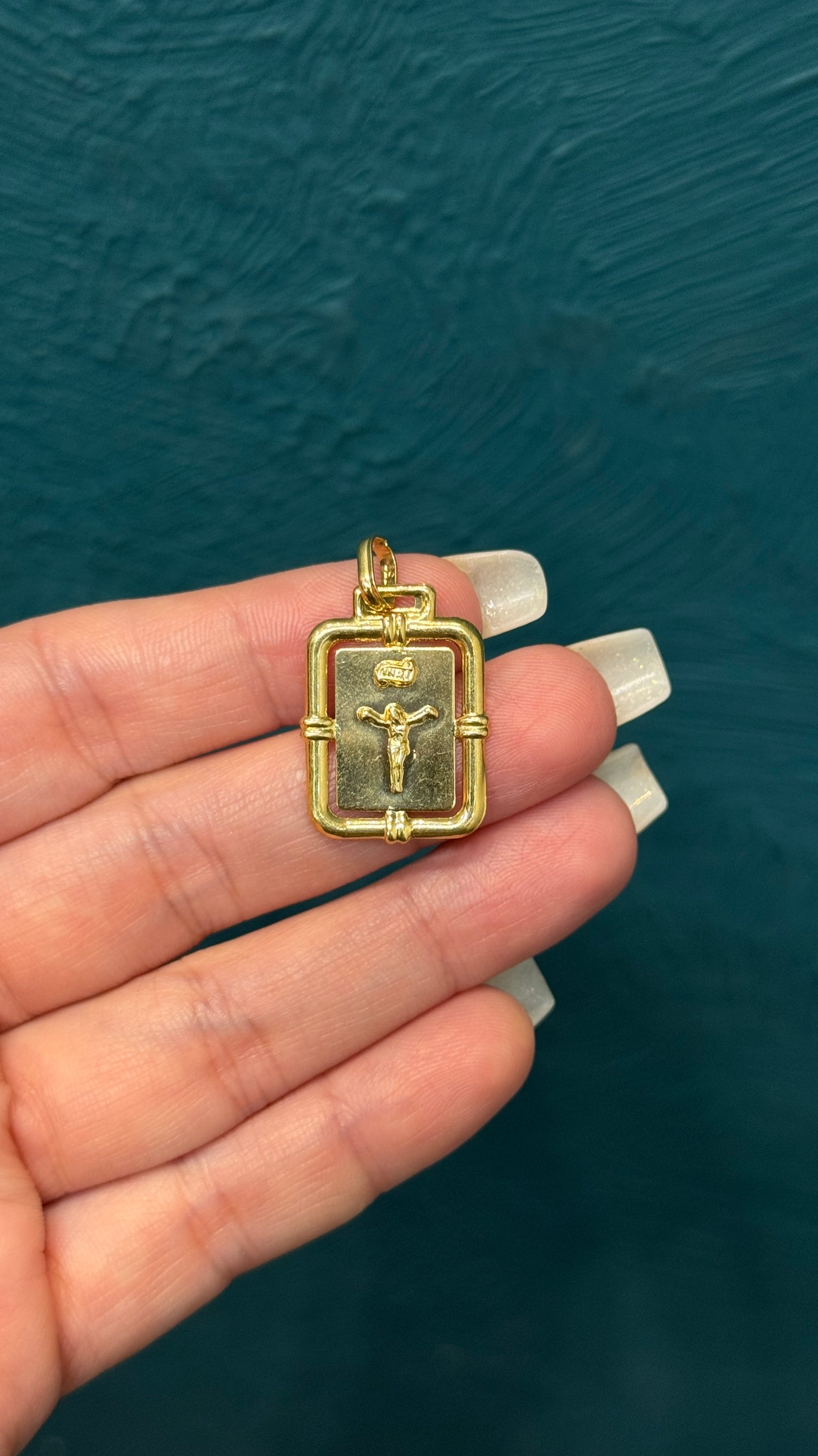 DIJE PLACA CRISTO / 1.3 GR