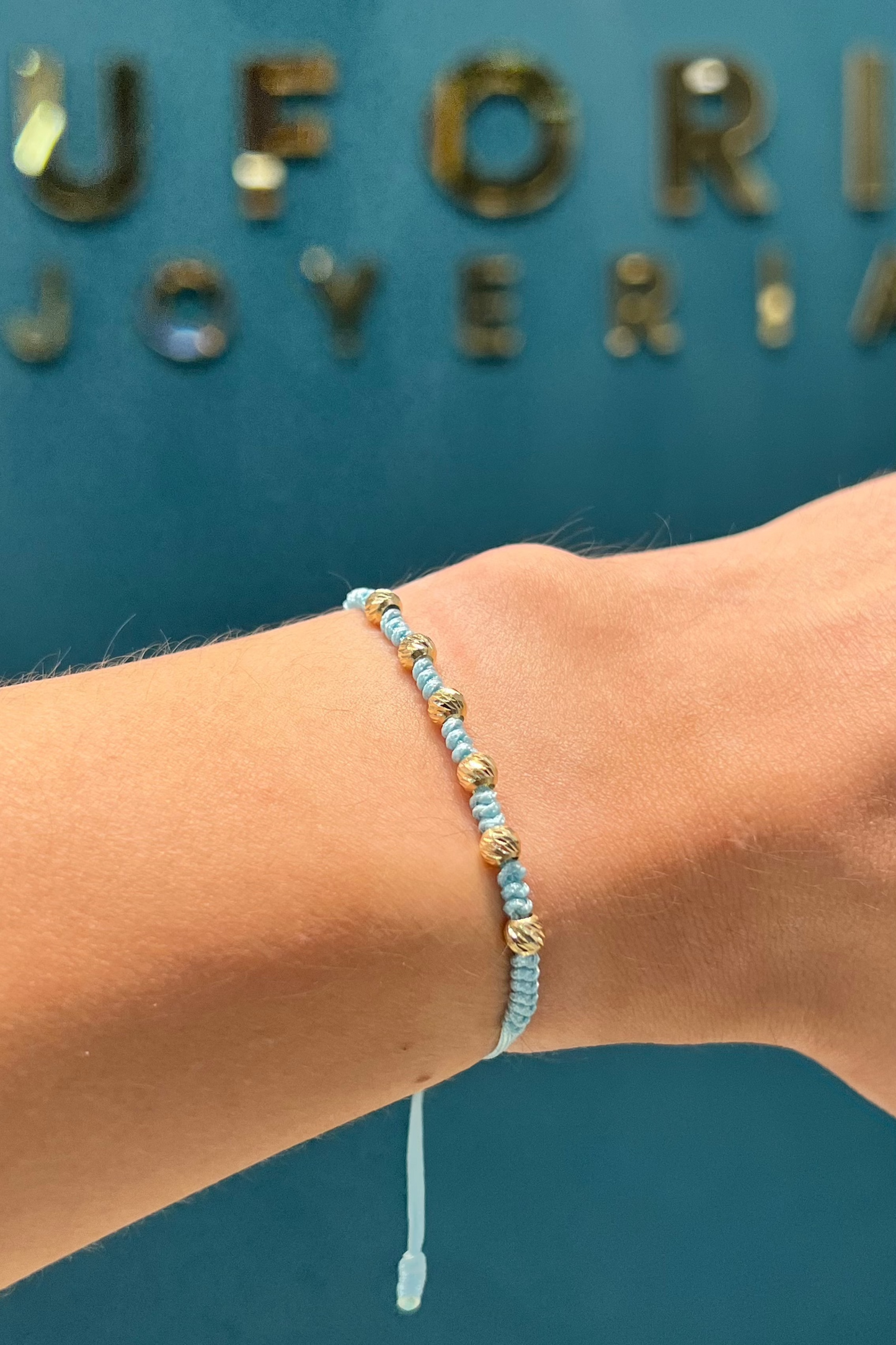 MANILLA TEJIDA / 0.5 GR