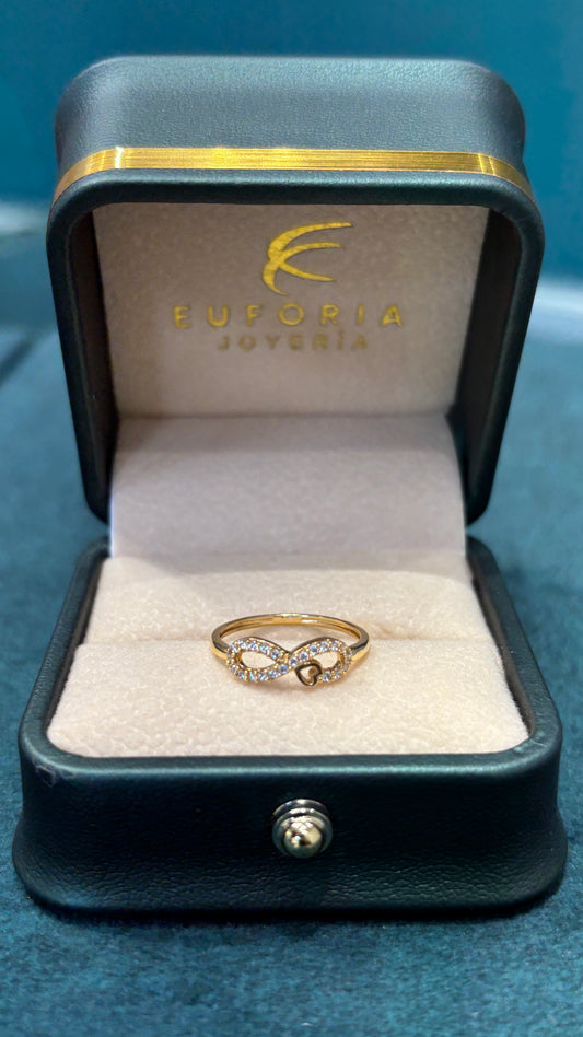 Anillo infinito circones blancos - Oro nacional / talla 4 ½ - 1.2 gr
