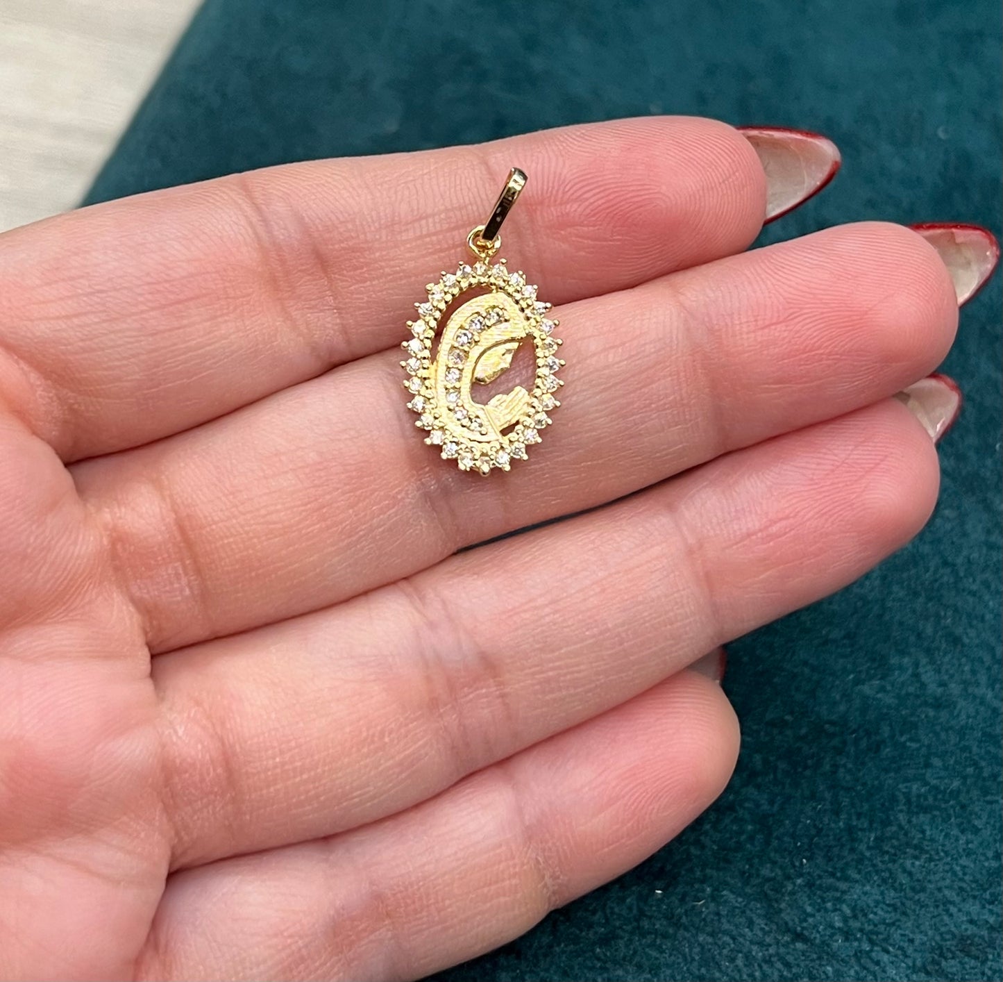 Dije Virgen Fátima - Oro nacional / 1.8 gr