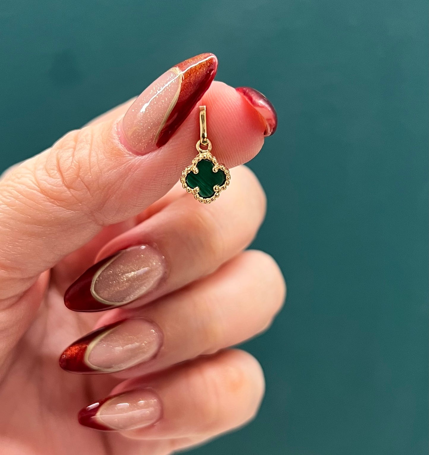 Dije Trébol mini / Oro nacional - 0.8 gr