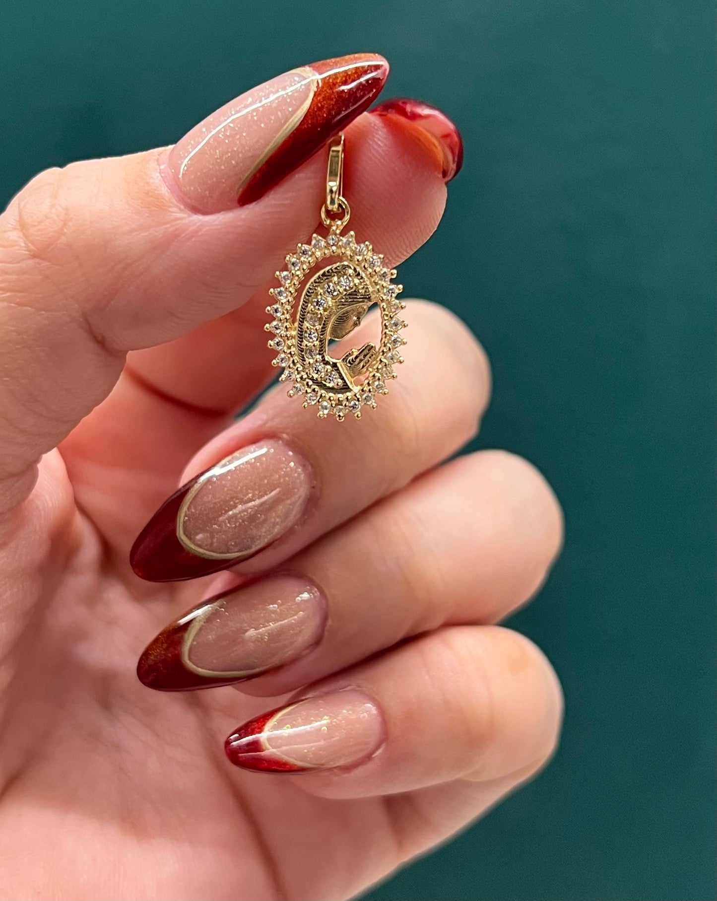 Dije Virgen Fátima - Oro nacional / 1.8 gr