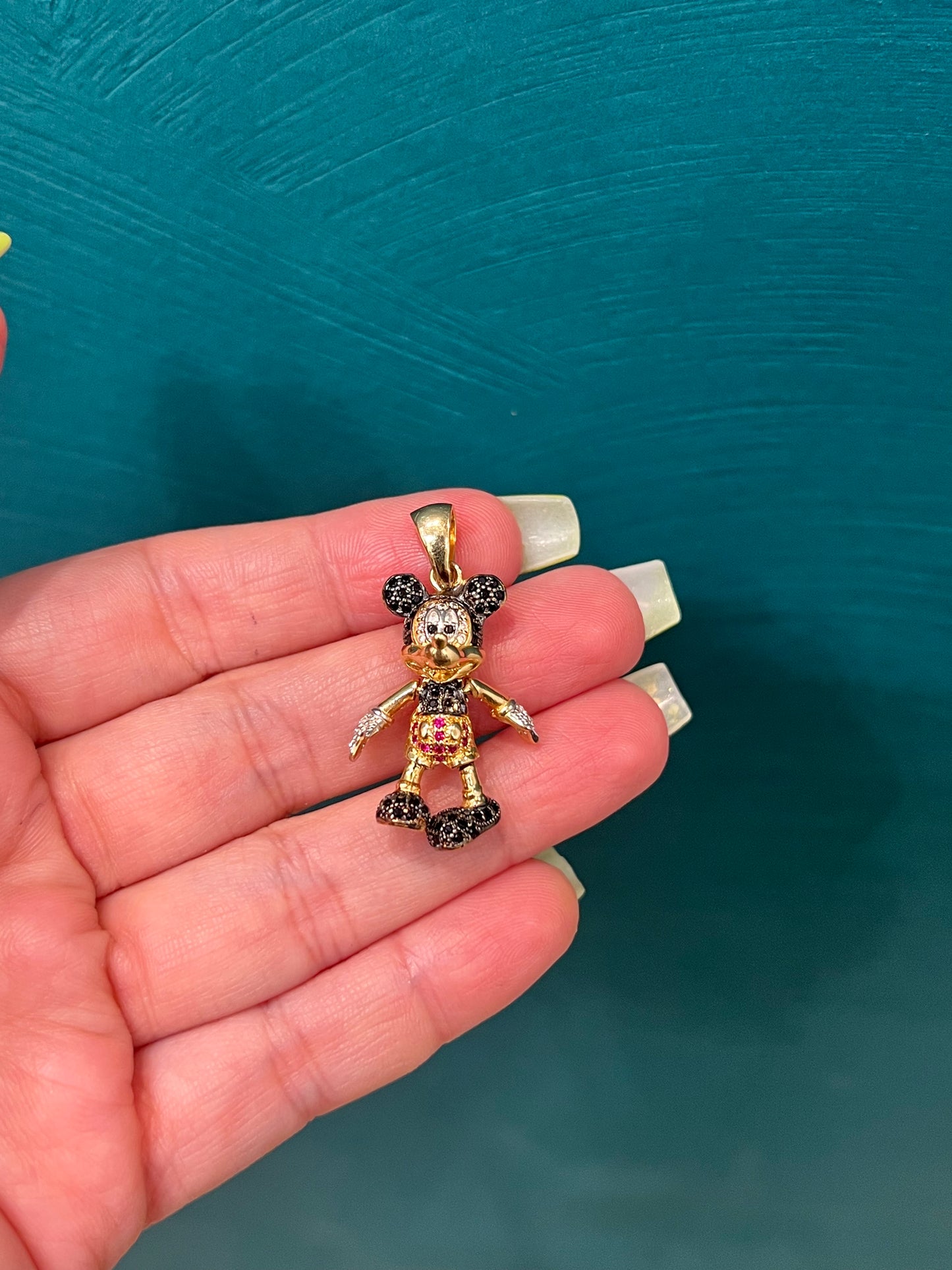 Dije Mickey Articulado / 6.6 gr