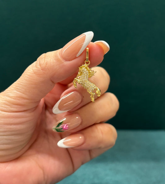 Dije caballo con circones - Oro nacional / 1.9 gr