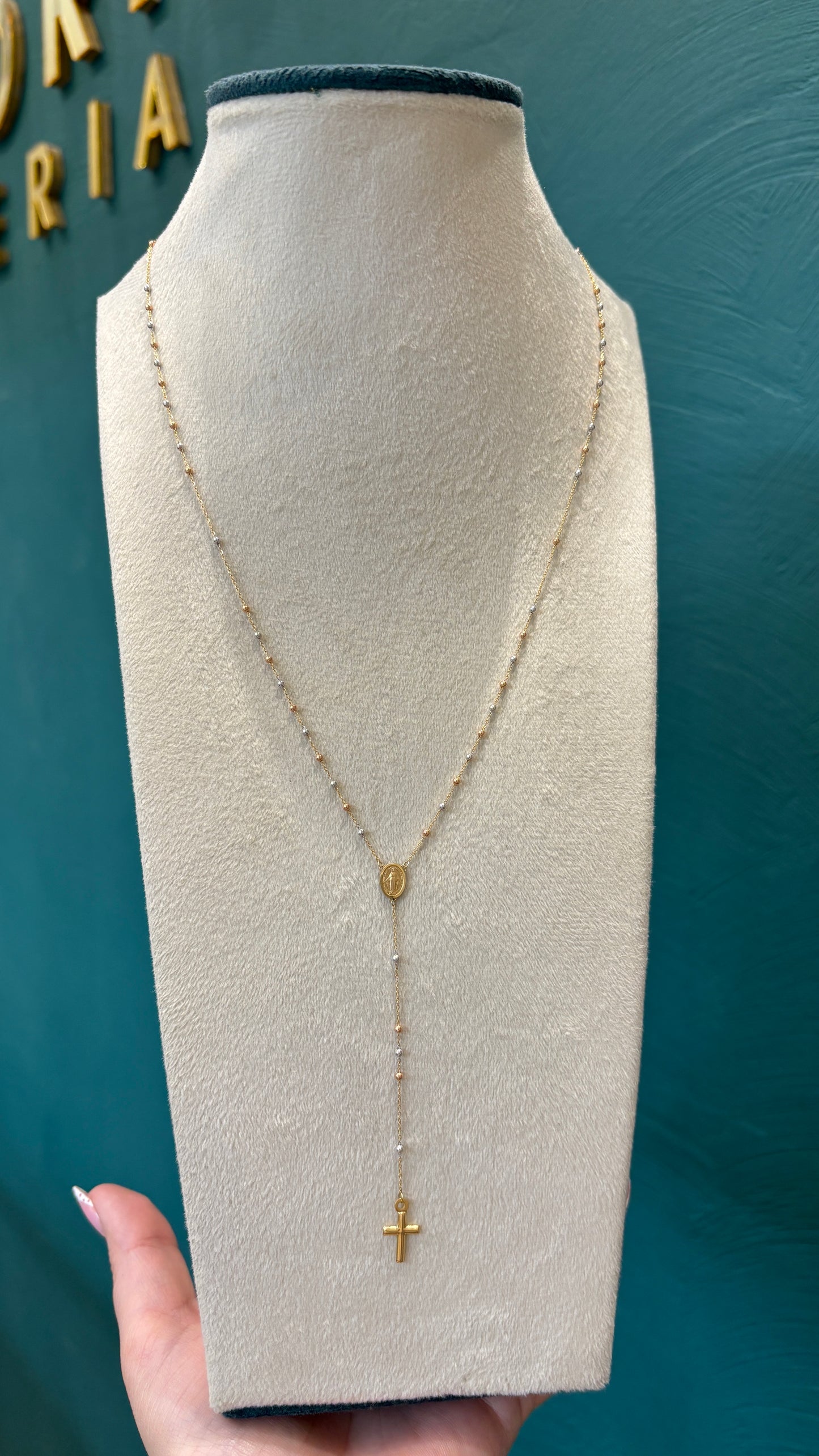 Rosario para dama 3 oros balin liso - Oro italiano / 2.7 gr - 50 cm