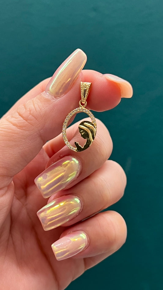 Dije Virgen milagrosa con circones , Oro nacional / 1.2 GR