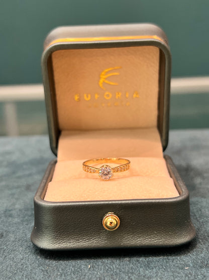 Anillo solitario / talla 6 ½ / 2.0 gr / Oro nacional / INC