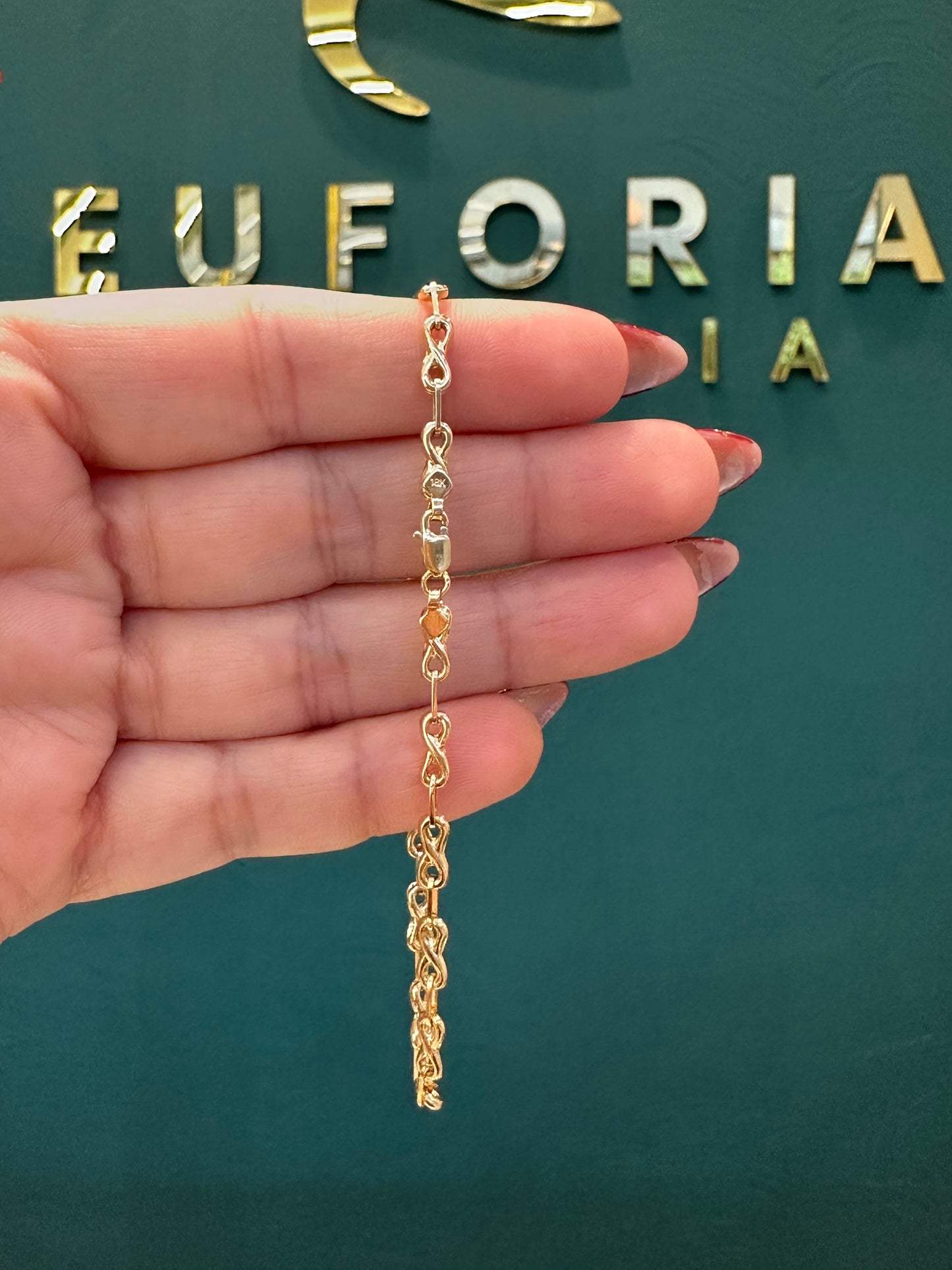 Pulso infinito -Oro nacional / 2.9 gr - 19.5 cm