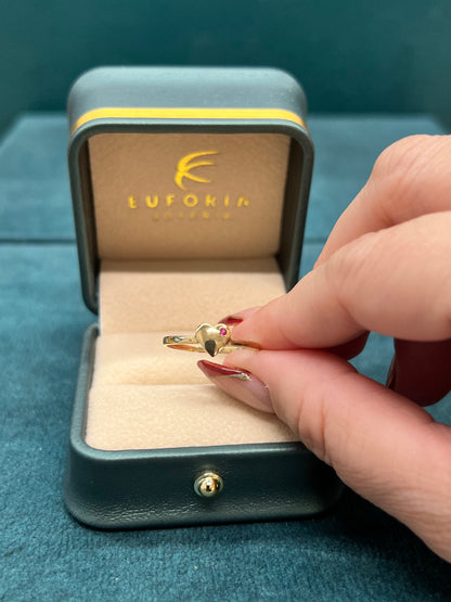 Anillo corazón con circon / talla 7 / 1.5 gr / oro nacional