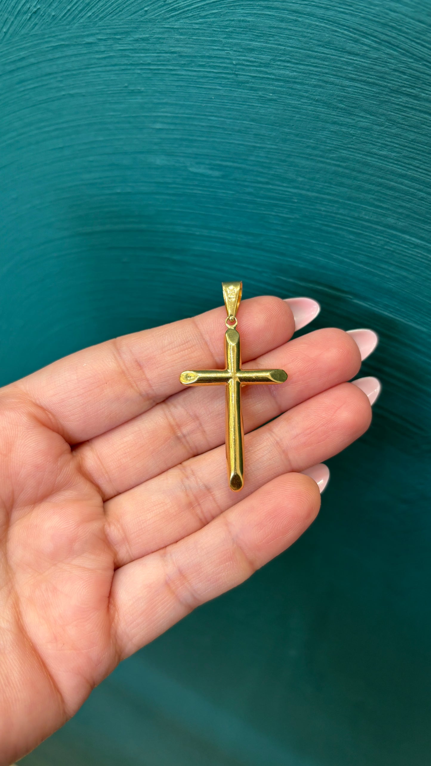 Dije de cruz - Oro nacional / 1.6 gr