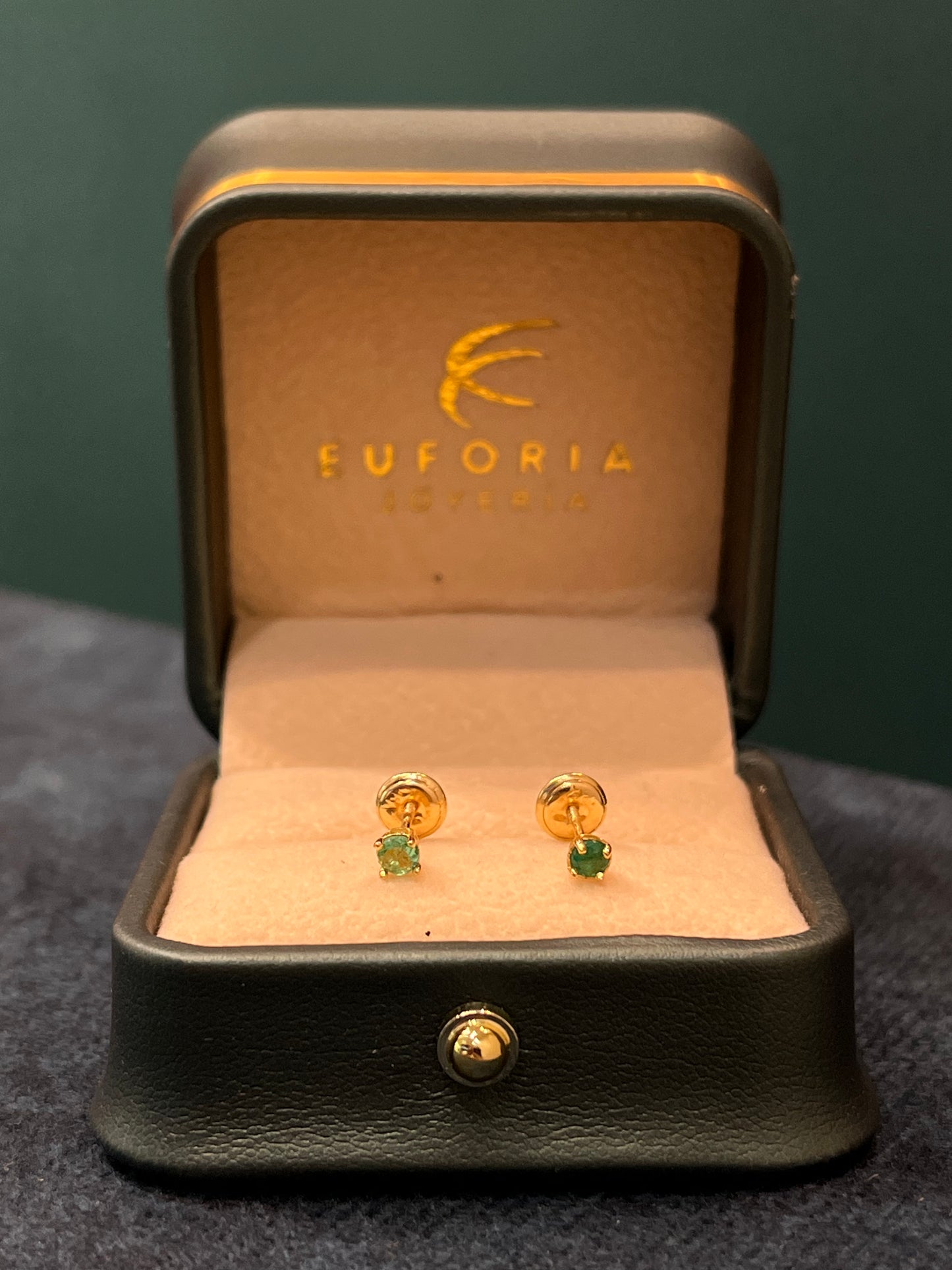 Topos esmeraldas / 2 mm