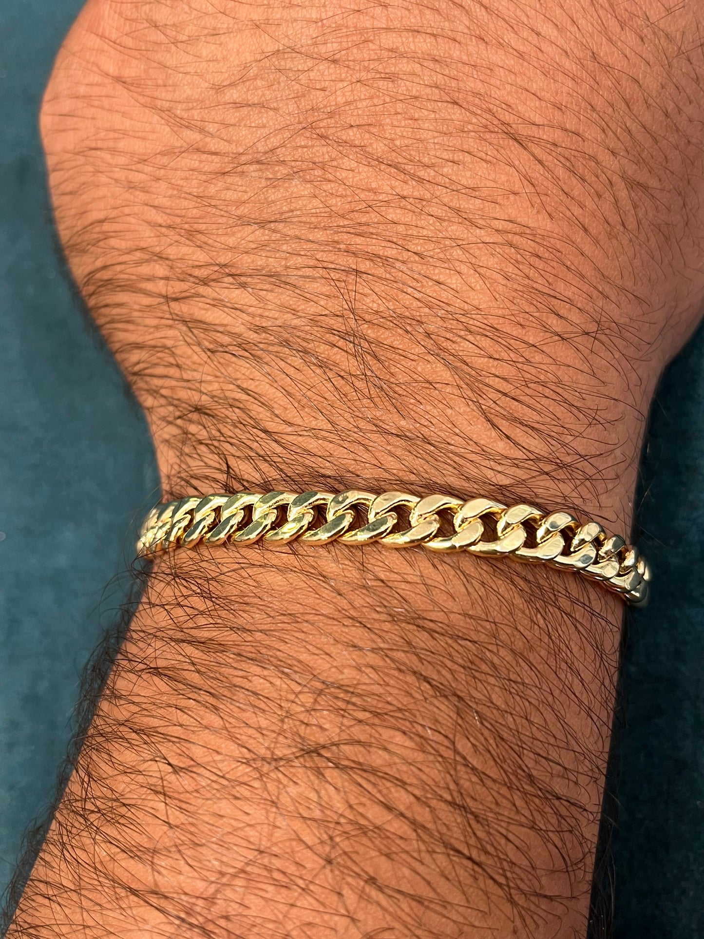 Pulso tejido cubano / 20 cm / 3.6 gr / oro italiano