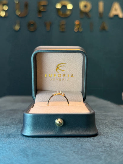 Anillo solitario circones oro amarillo