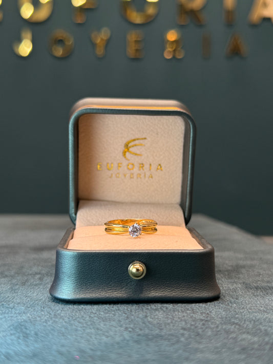 anillo solitario circones / talla 7 / 2.6gr