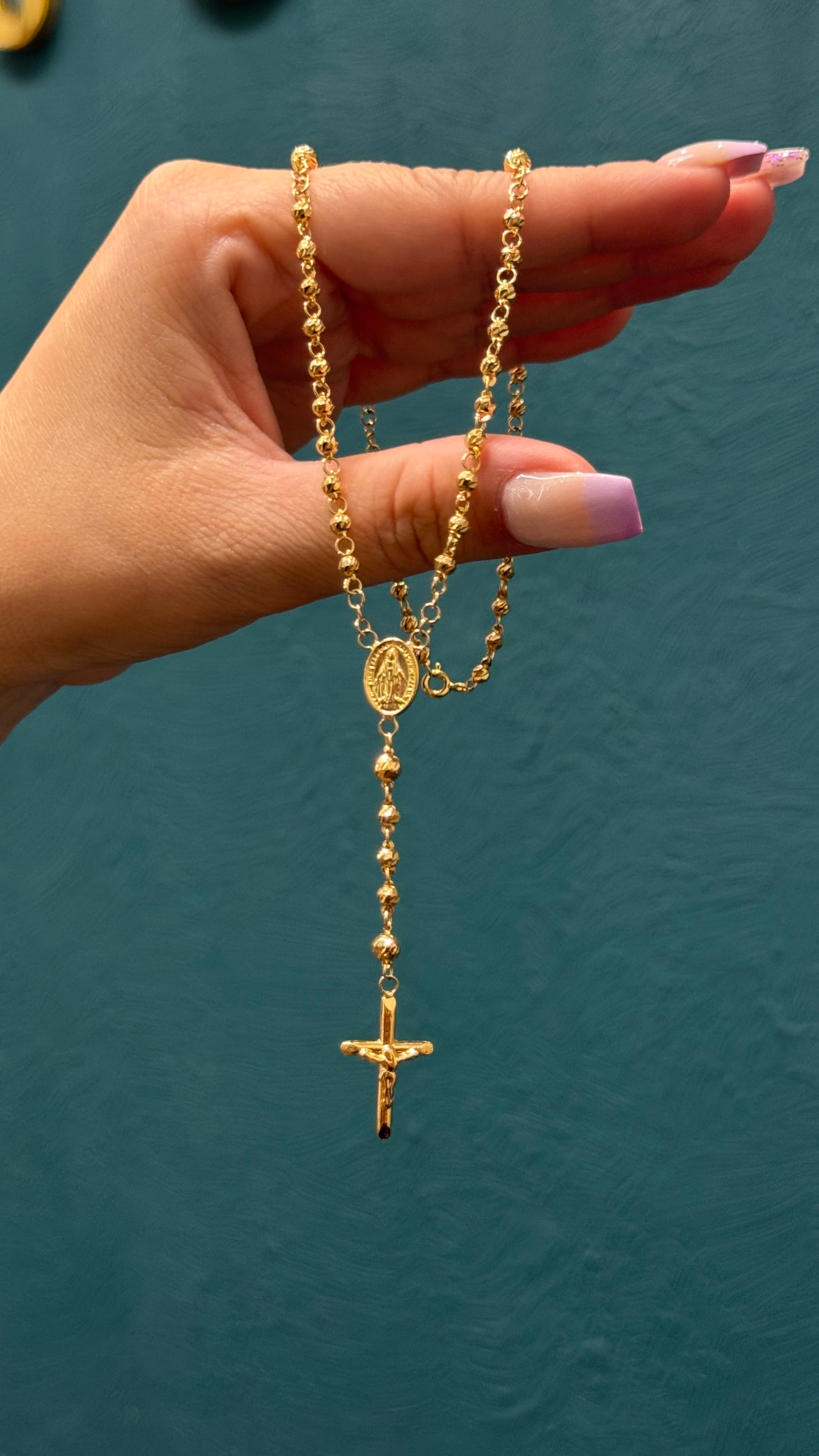 Rosario / 45 cm / 6.9 gr / oro nacional